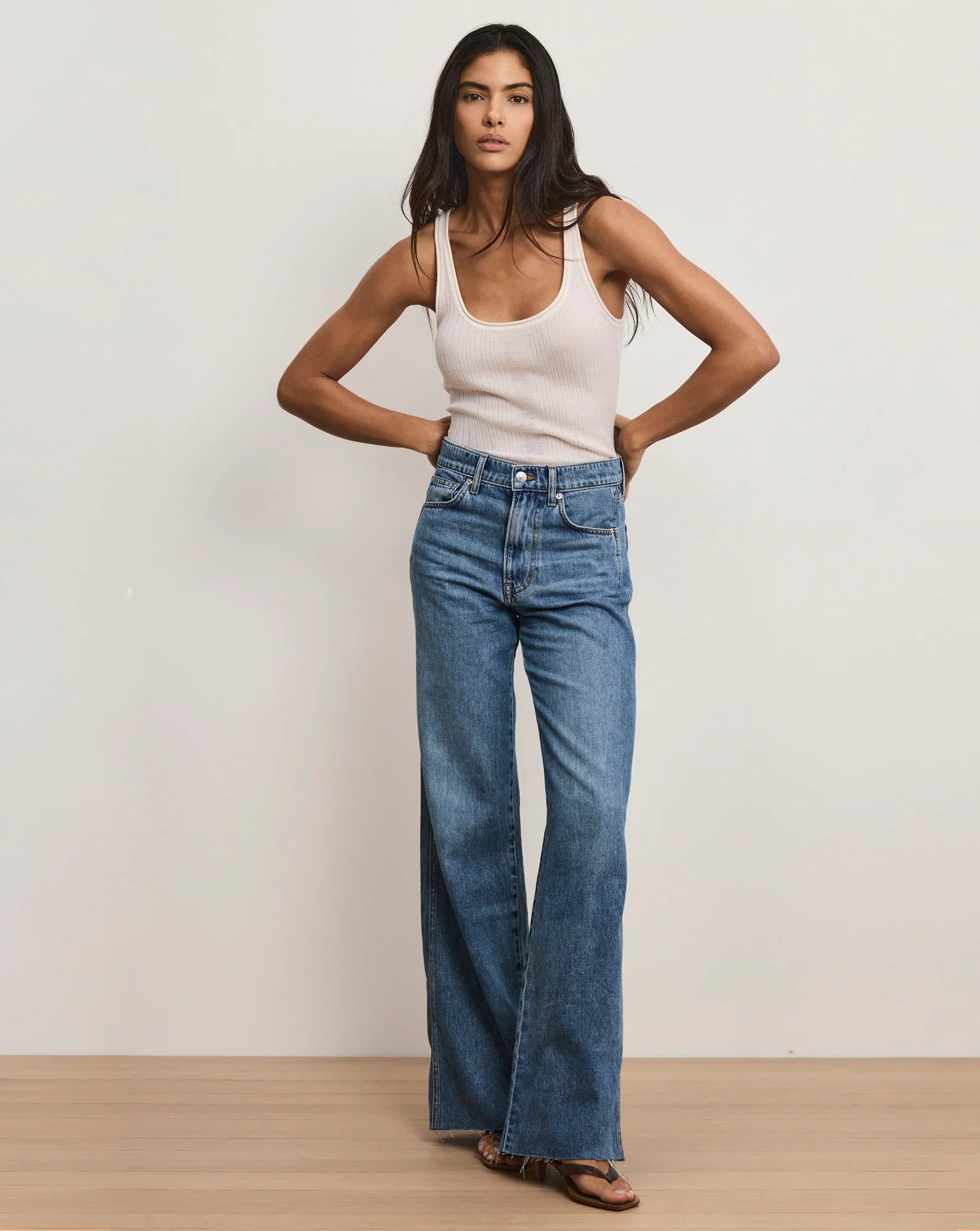 Kasey Mid Rise Wide Leg Jean