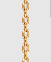 Load image into Gallery viewer, Oval link necklace
