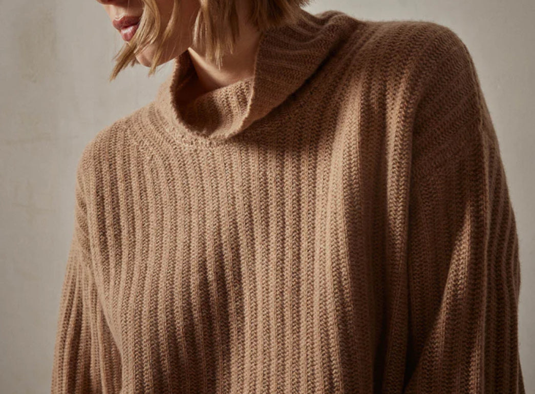 Cashmere Rib Funnel Neck