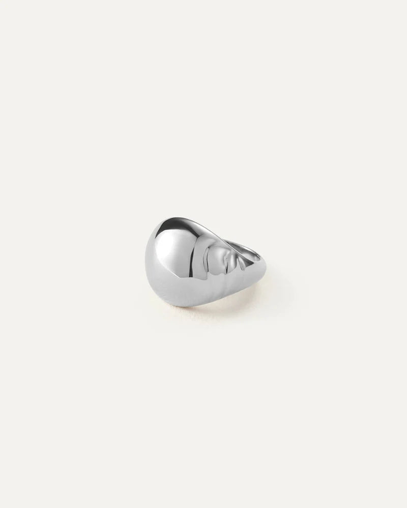 Nelle Ring