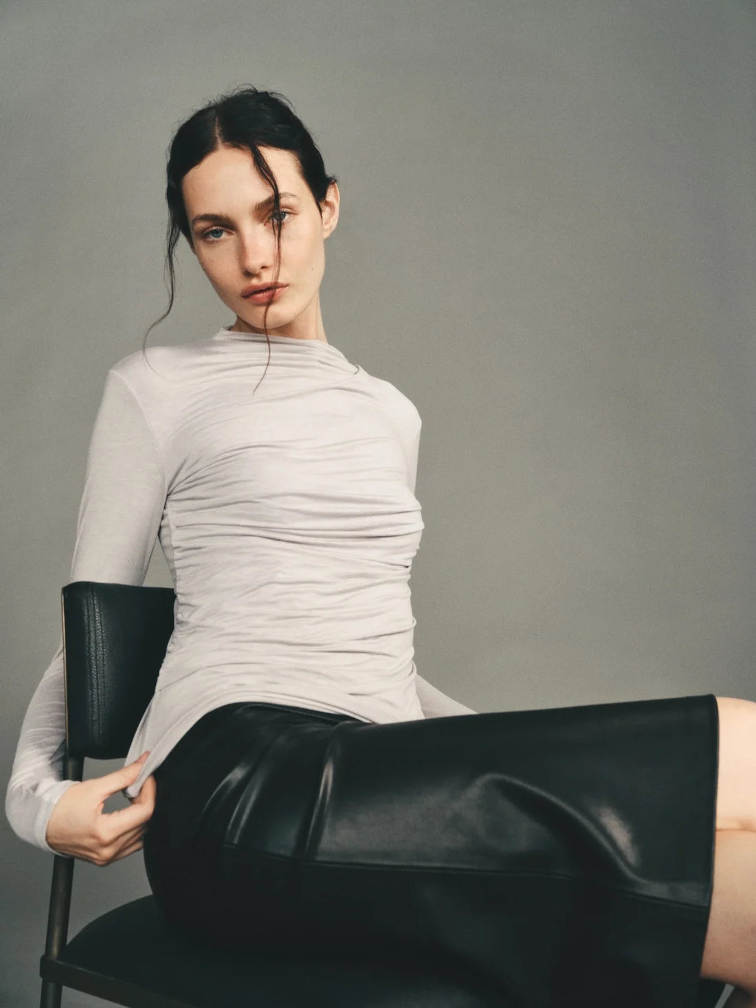 Fluid Viscose Jersey Twist Top
