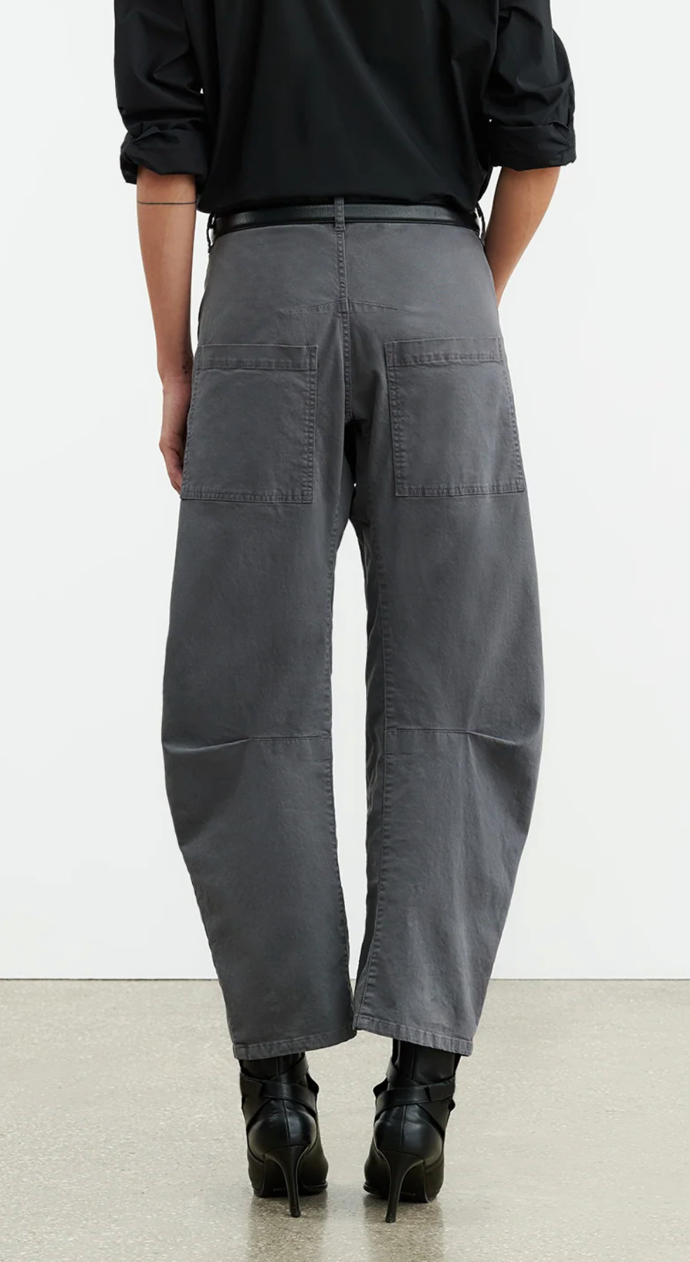 Shon Pant - Size 4